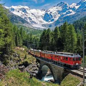 IL TRENINO ROSSO DEL BERNINA EXPRESS