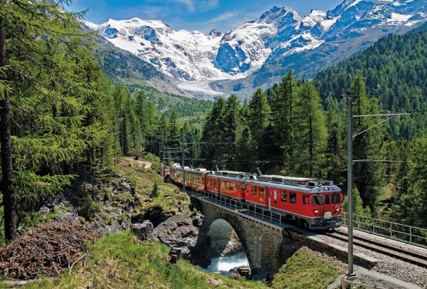 IL TRENINO ROSSO DEL BERNINA EXPRESS